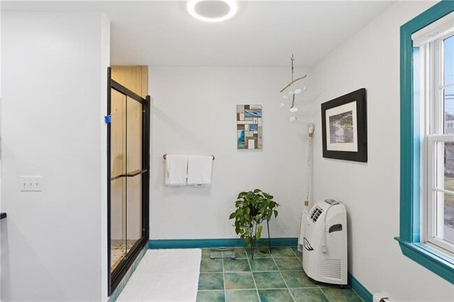 Building Photo - 72 Seascape Ave