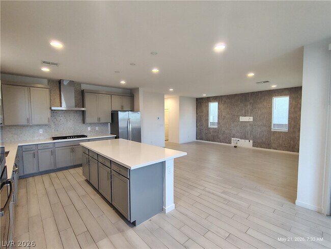Building Photo - 9648 Sunstone Sparkle Ave