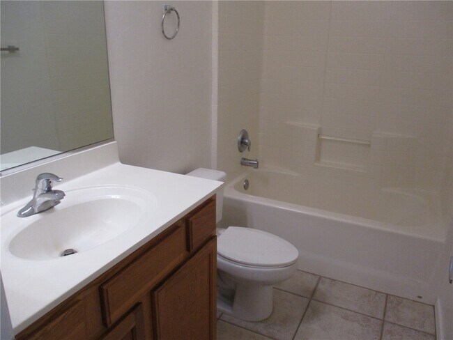 Building Photo - 2675 Desert Flowers Dr