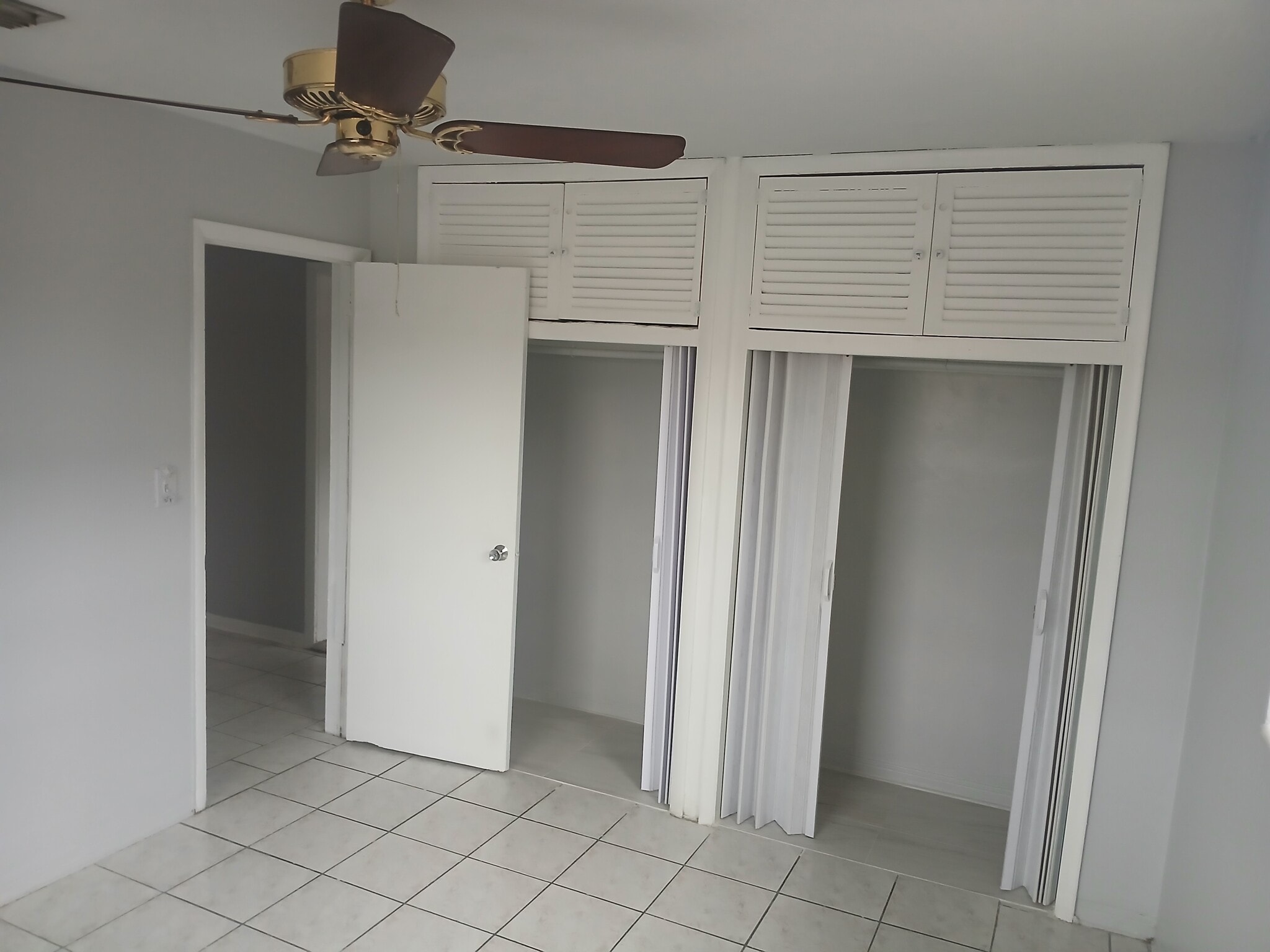 Building Photo - 7640 Pembroke Rd