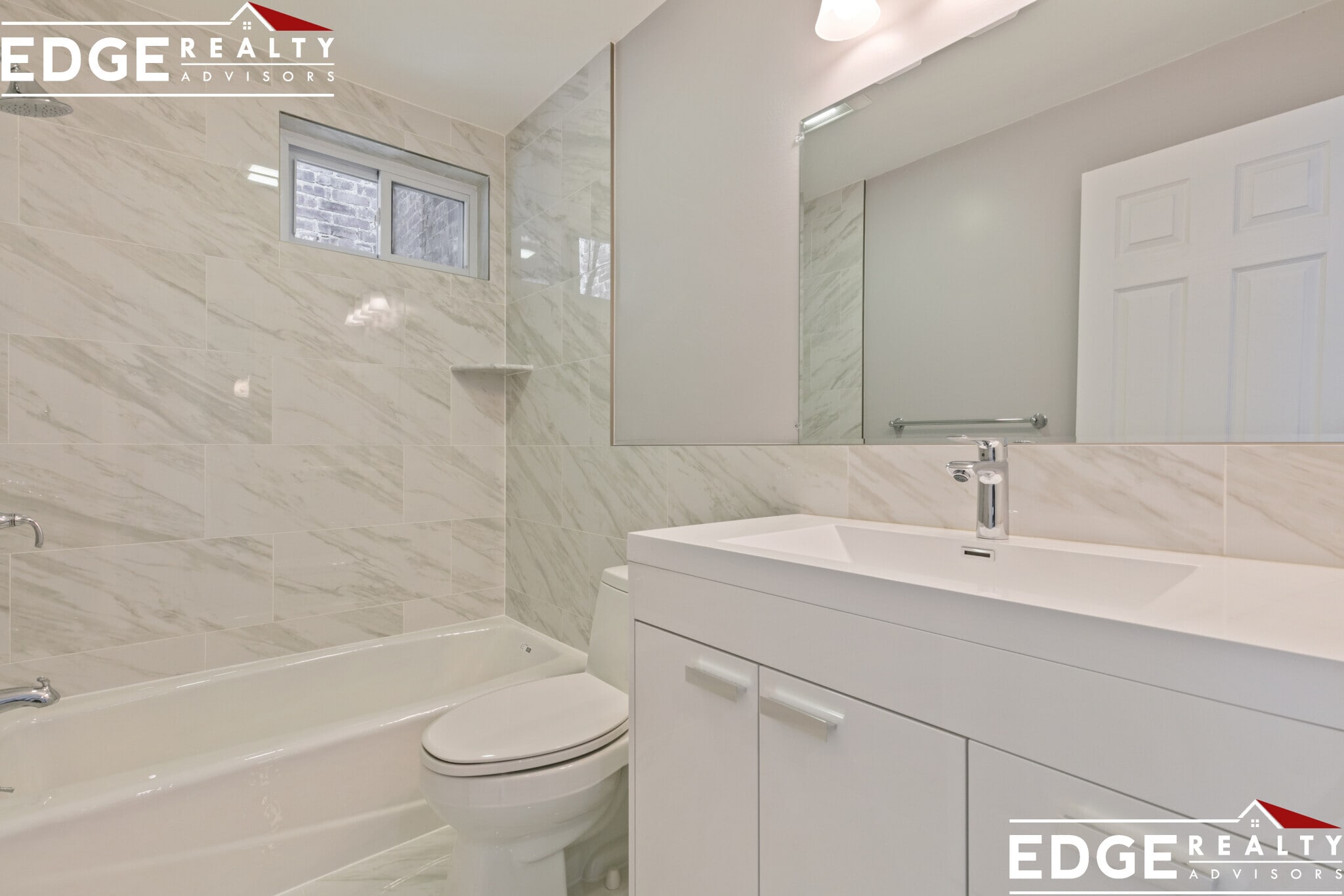 Building Photo - 146 Sutherland Rd