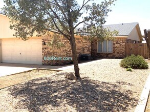 Building Photo - 9818 Jordan Ave