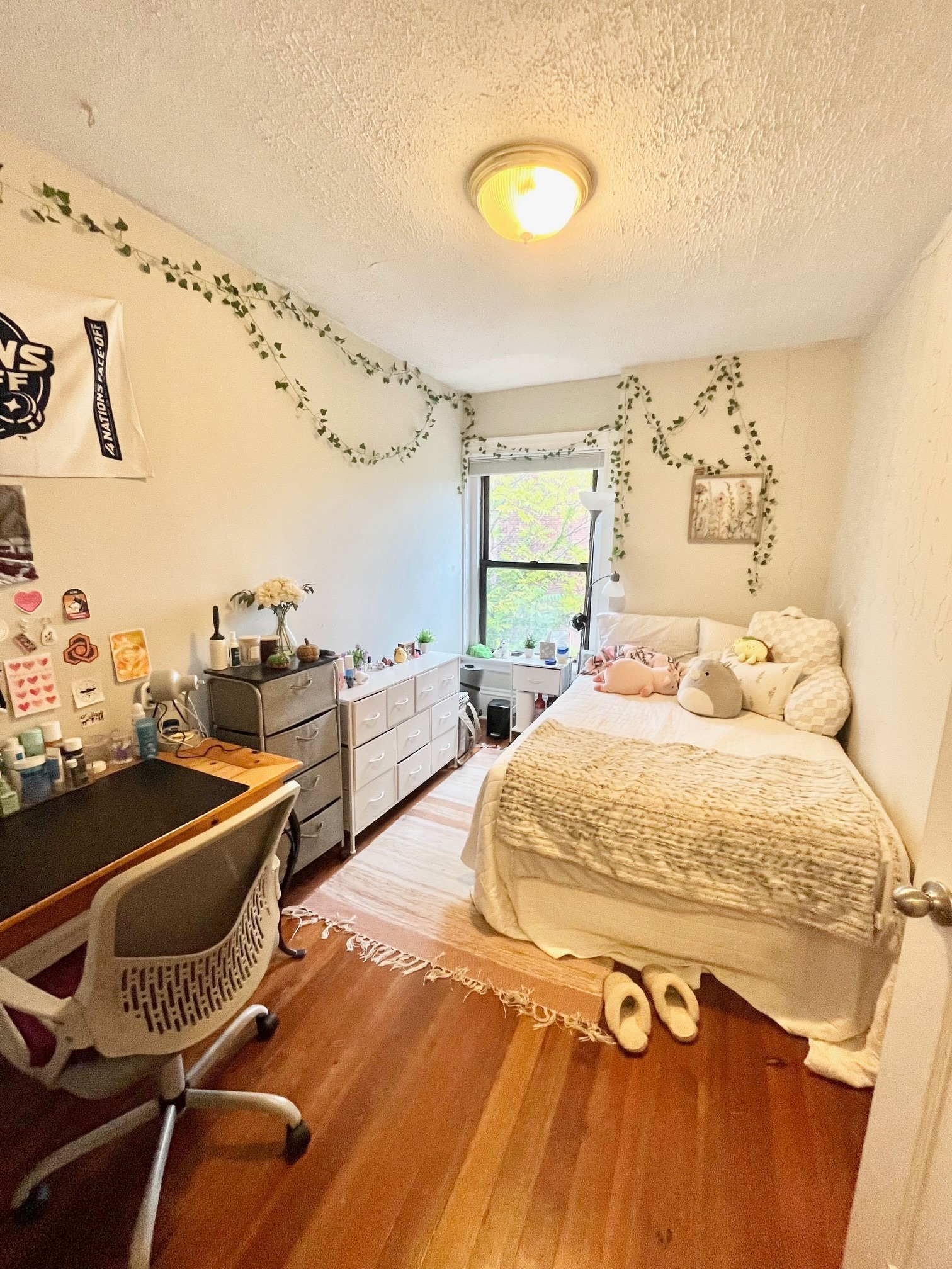 Building Photo - 614 Columbus Ave