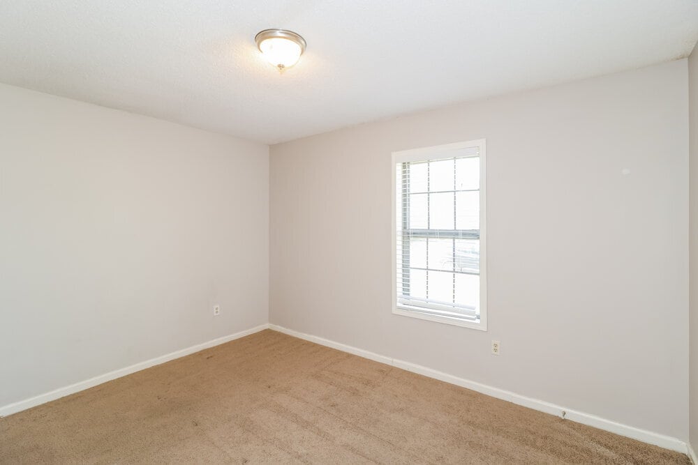 Building Photo - 7261 Hollorn Ln
