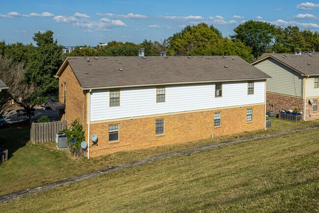 Upper left condo is #760 - 760 Fox Ridge Dr