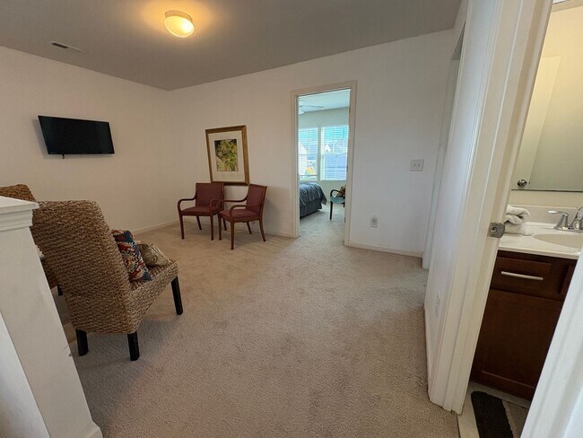 Building Photo - Rent Ready **Spacious 3-Bedroom Home with Open Concept & Large Fenced in Backyard**