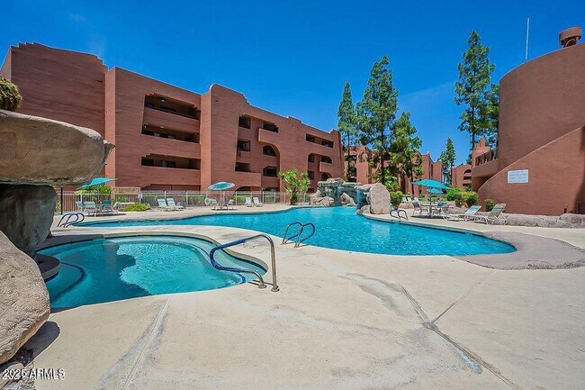 Building Photo - 12212 N Paradise Vlg Pkwy S