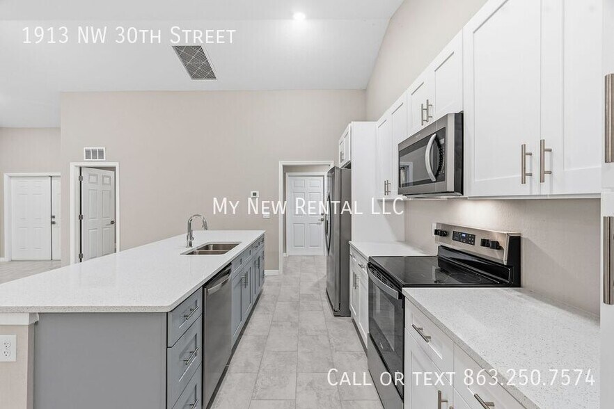 Building Photo - 1913 NW 30th St