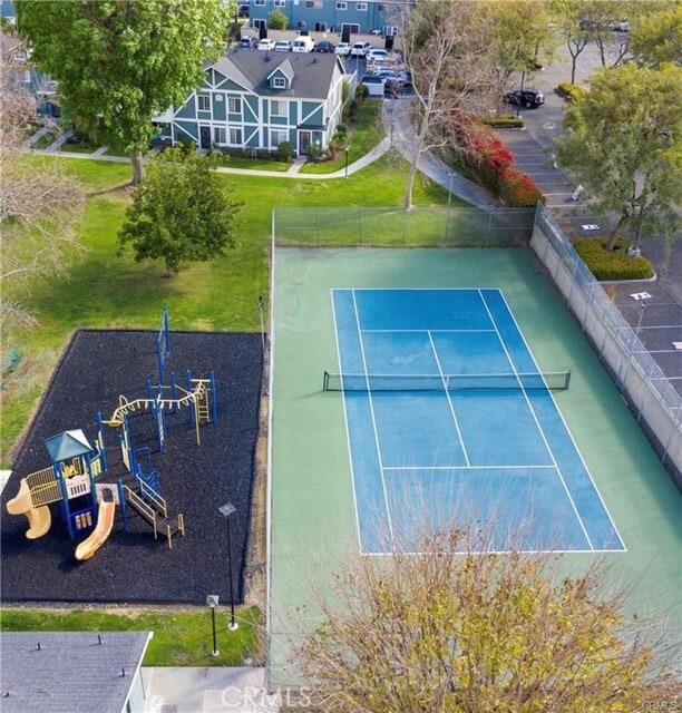 Building Photo - 7121 Santa Isabel Dr