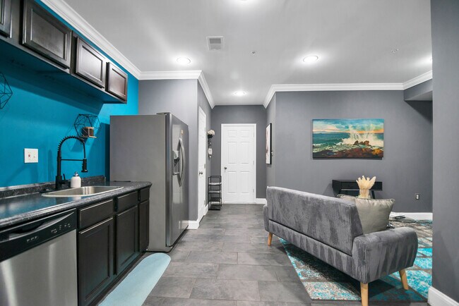 Building Photo - 5213 D St SE