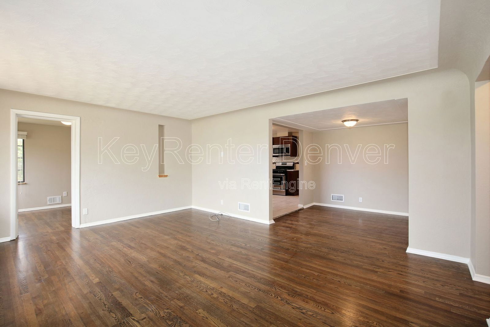 Building Photo - 4105 Pierce St