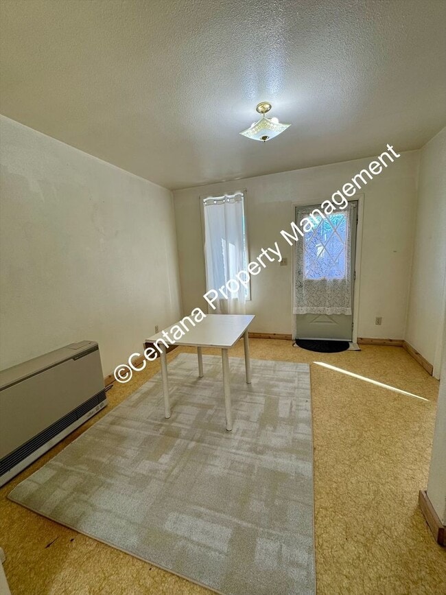 Building Photo - 2 bedroom 1 Bath House