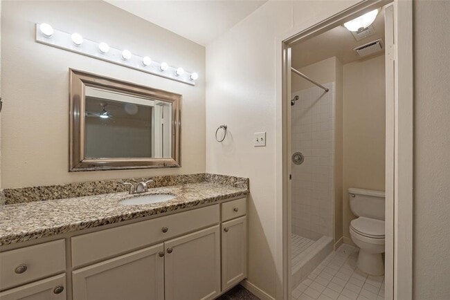 Building Photo - 1 Bellbird Ct
