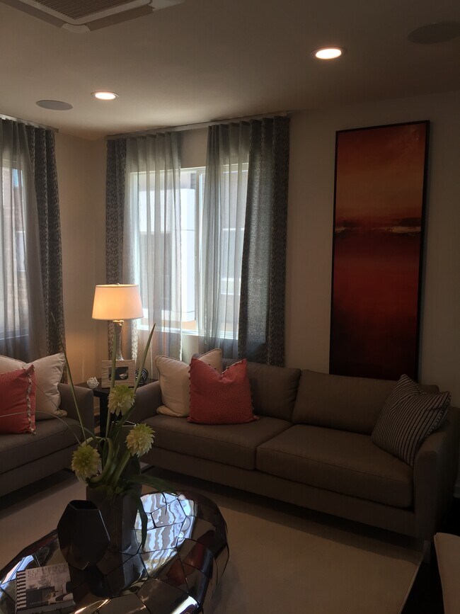 Building Photo - 826 Brickyard Ln