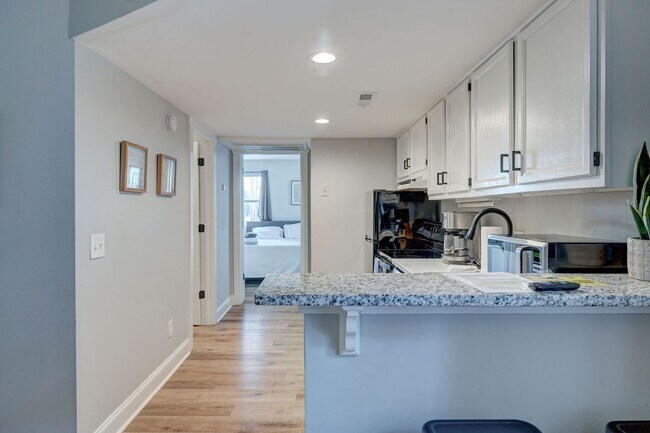 Building Photo - 4750 Seahawk Ct