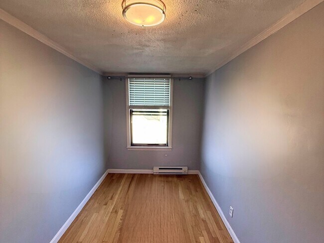 Building Photo - 265 Lexington St