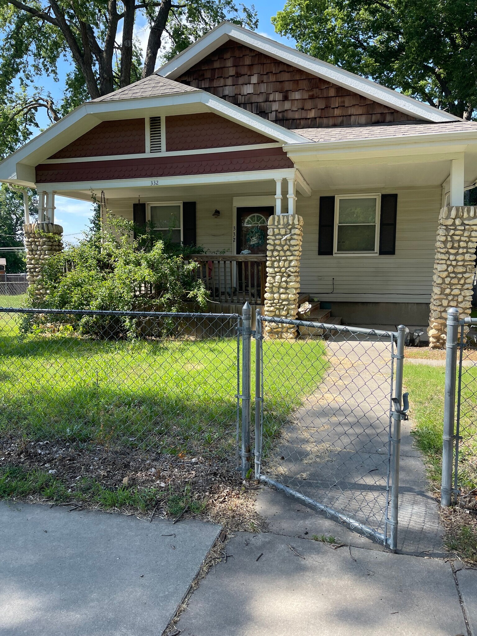 Main house - 332 W 5th St
