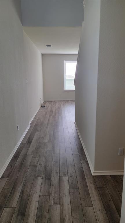 Building Photo - 554 Pepperbark Loop