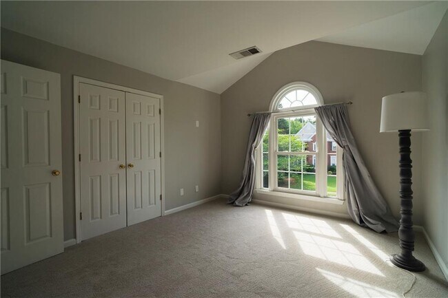 Building Photo - 6850 Weatherstone Way