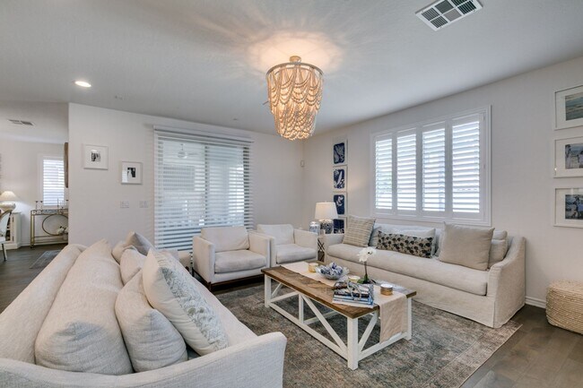 Building Photo - FULLY FURNISHED- Elegant 4-Bed, 3.5-Bath Home with Loft, Designer Finishes, and Expansive Backyard