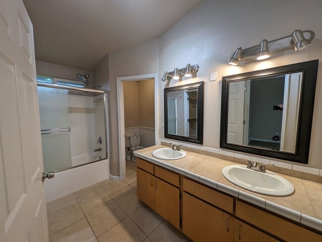 Building Photo - 3861 Hurner Ct