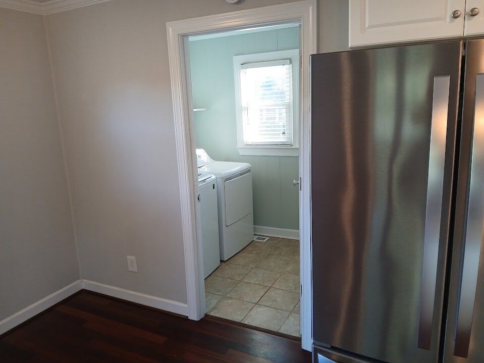 washer/dryer - 4008 Lebanon Rd