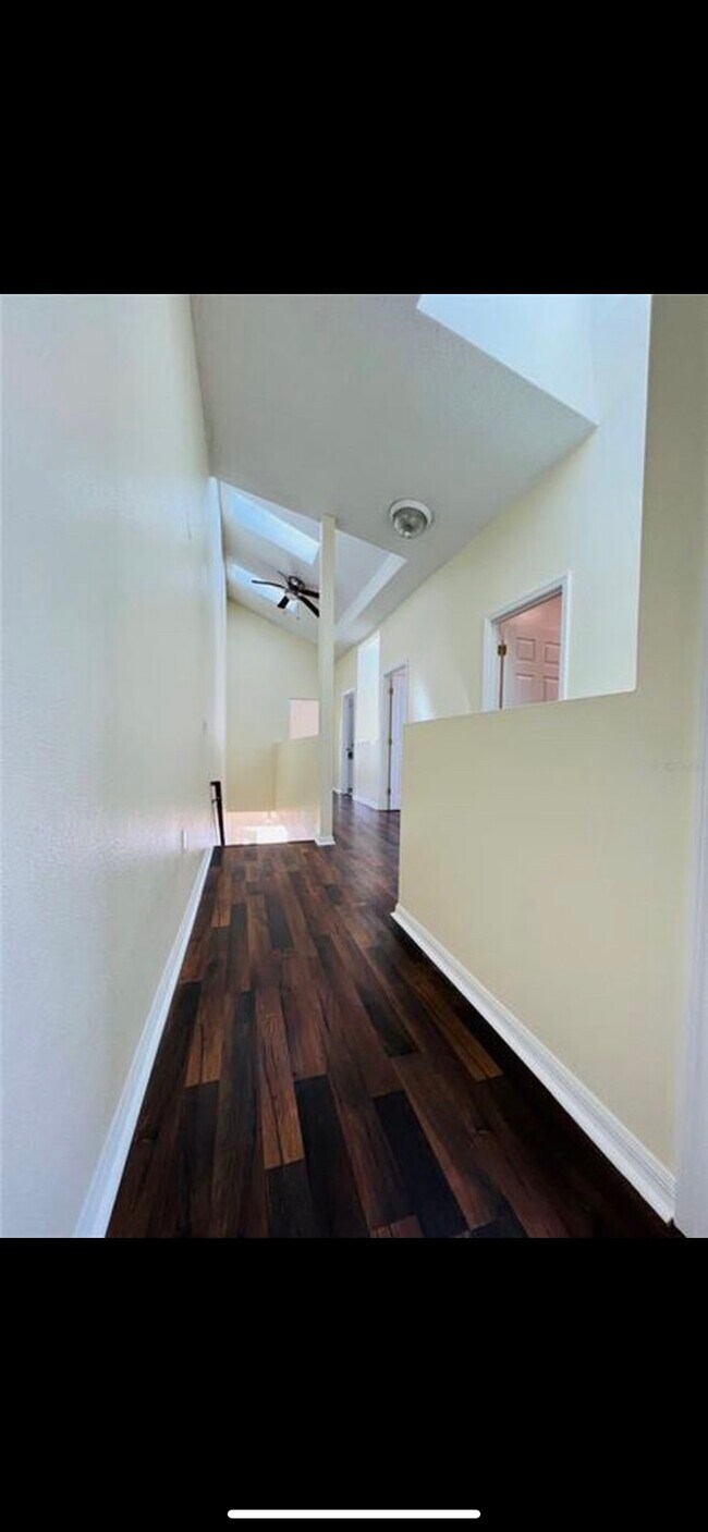 Building Photo - 1005 Universal Rest Pl