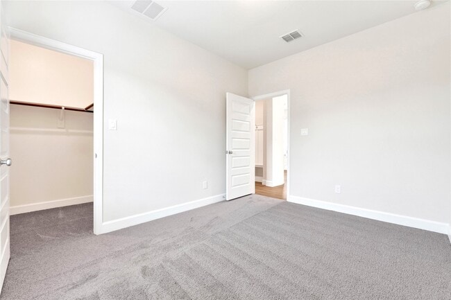 Building Photo - 2811 Sunrise Fld Ln