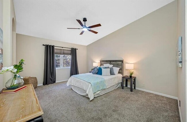 Building Photo - 510 Spring Lake Cir