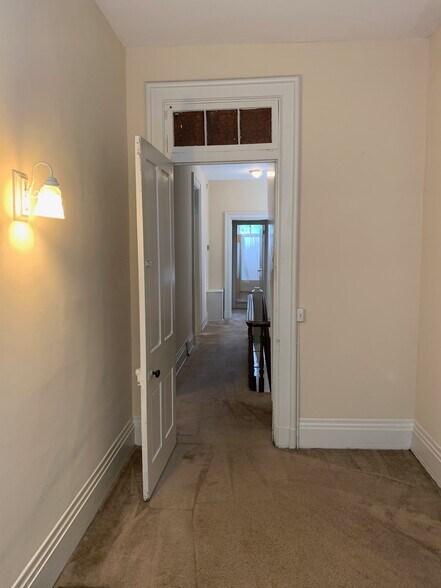 Building Photo - 2437 Ohio Ave