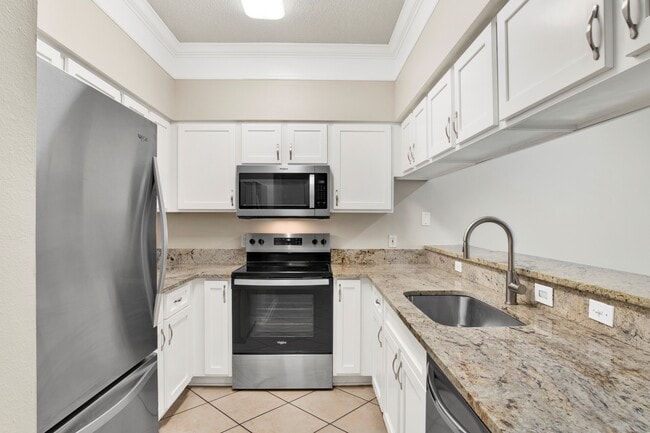 Building Photo - 501 Cotton Creek Dr