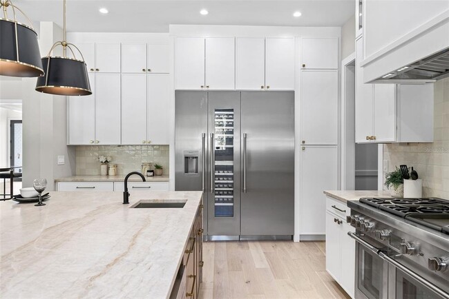 Building Photo - 2106 S Cortez Ave