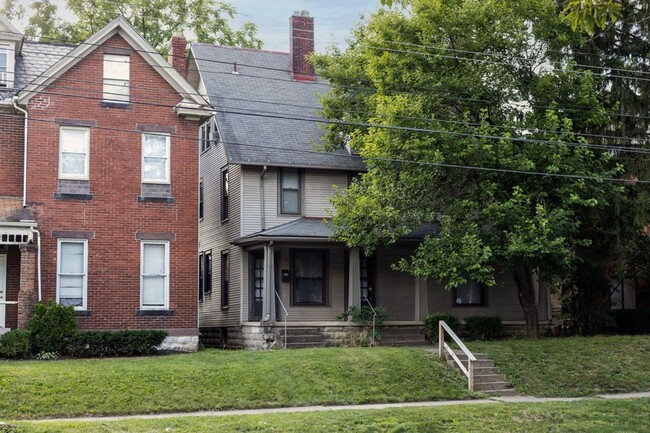 Building Photo - N 4th St 1885-1887 MLR