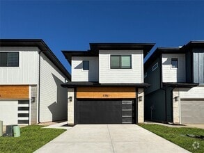 Building Photo - 33110 Willow Hts Ln