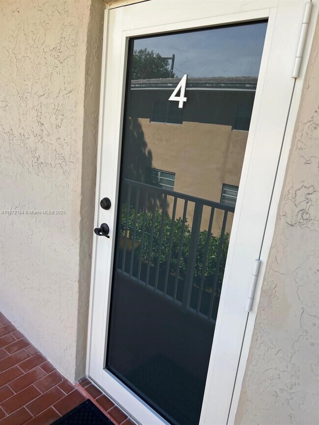 Building Photo - 50 Antilla Ave