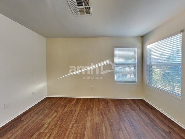 Building Photo - 8739 E Keats Ave