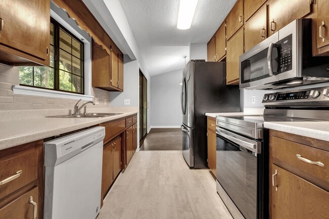 Building Photo - 6708 Chant Trail