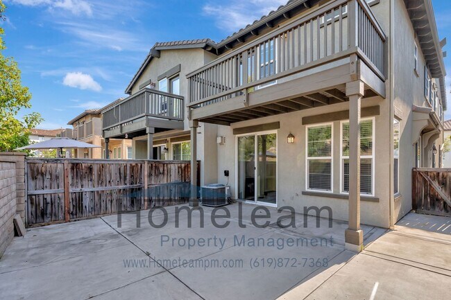 Building Photo - 2 BR / 2.5 BA 1244 Sq ft. San Miguel Ranch/ Chula Vista Townhome