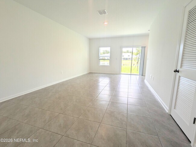 Building Photo - 213 Tidal Bch Ave