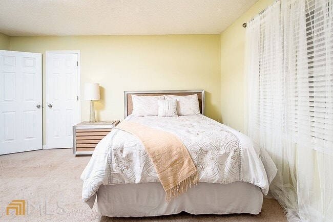 Building Photo - 570 Reed St SE