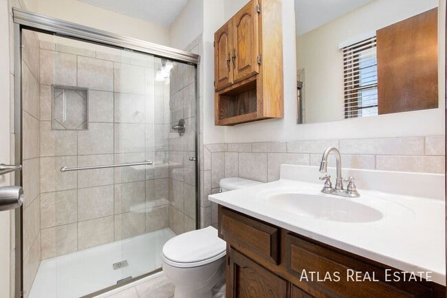 Building Photo - 7016 NW Blair Rd