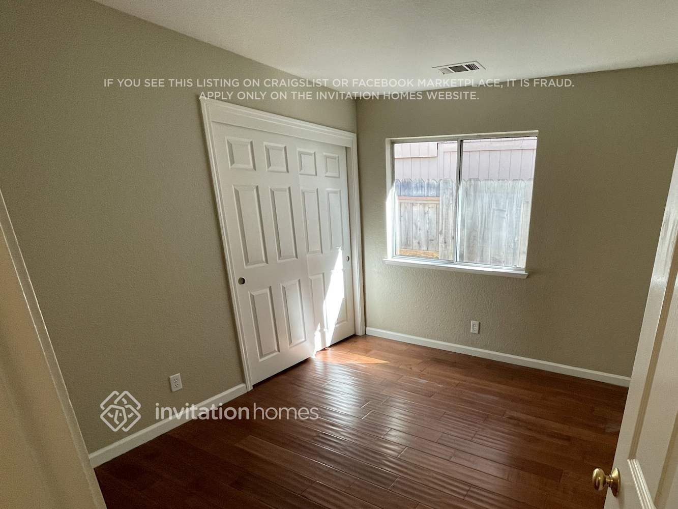 Building Photo - 2134 Jayhawk Dr