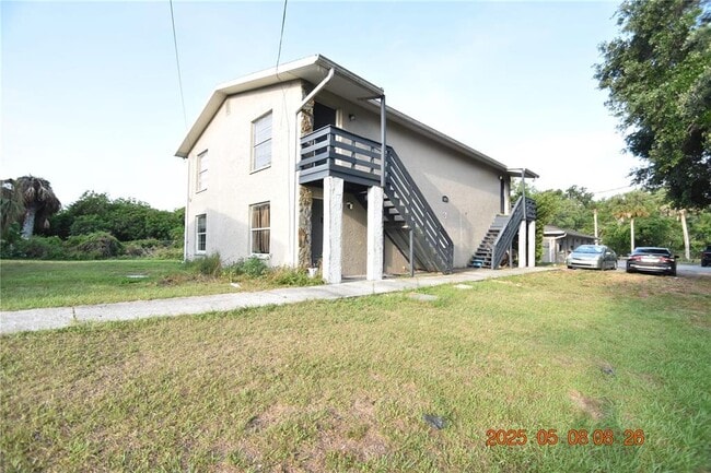 Building Photo - 2205 Irene St