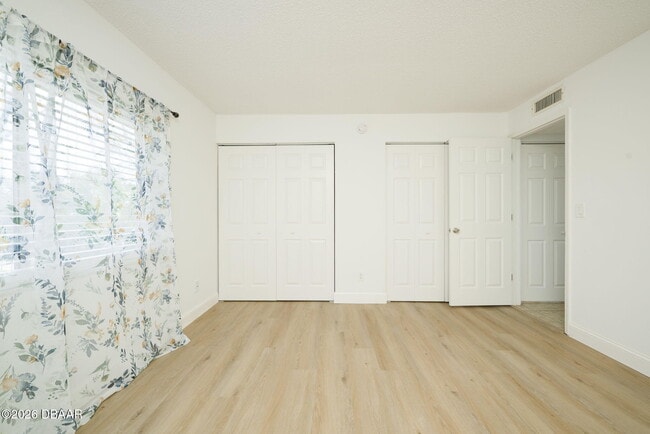 Building Photo - 633 S Palmetto Ave