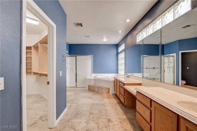 Building Photo - 9537 Gainey Ranch Ave