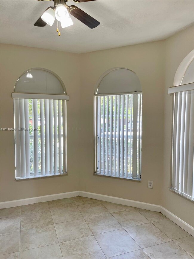 Building Photo - 8514 NW 111th Ct
