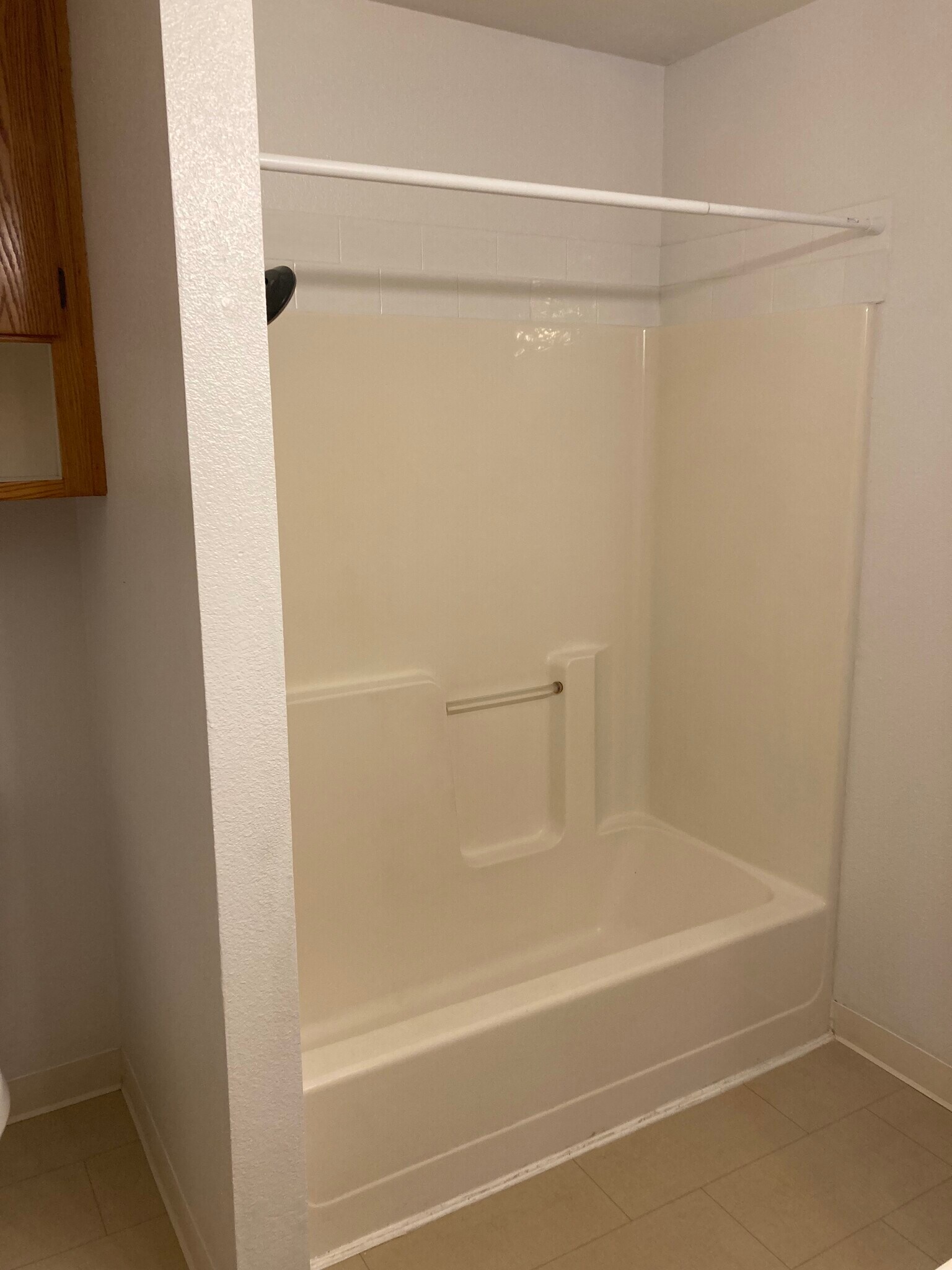 Building Photo - 104 Mill St