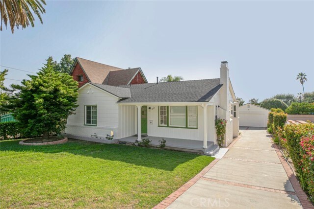 Building Photo - 1606 Bel Aire Dr