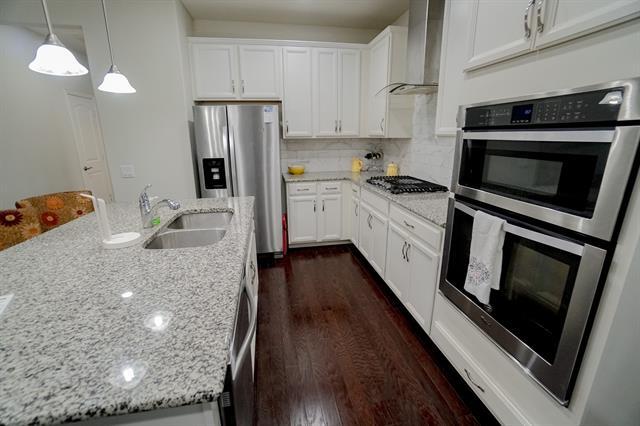 Building Photo - 841 Birdie Dr