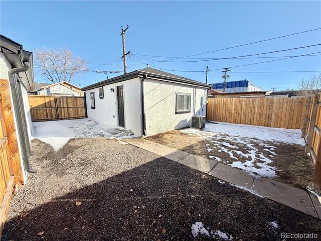 Building Photo - 4310 Steele St